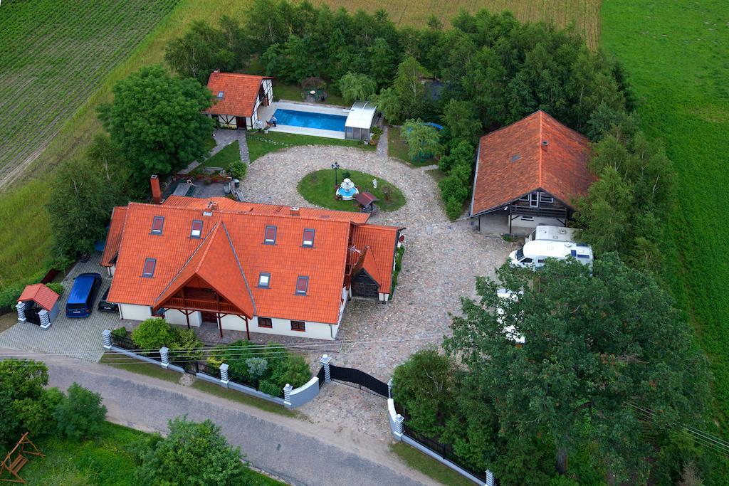 Dworek Mazurski Lizer Stregielek Exterior photo